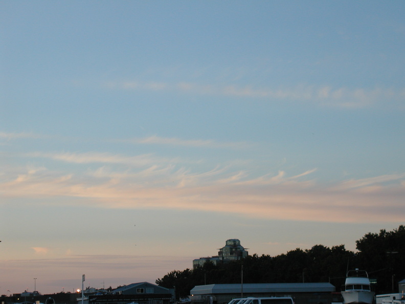 sunset_over_victoria_pier.JPG